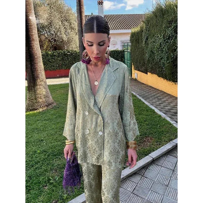 Isla Elegant Blouse – Timeless Grace