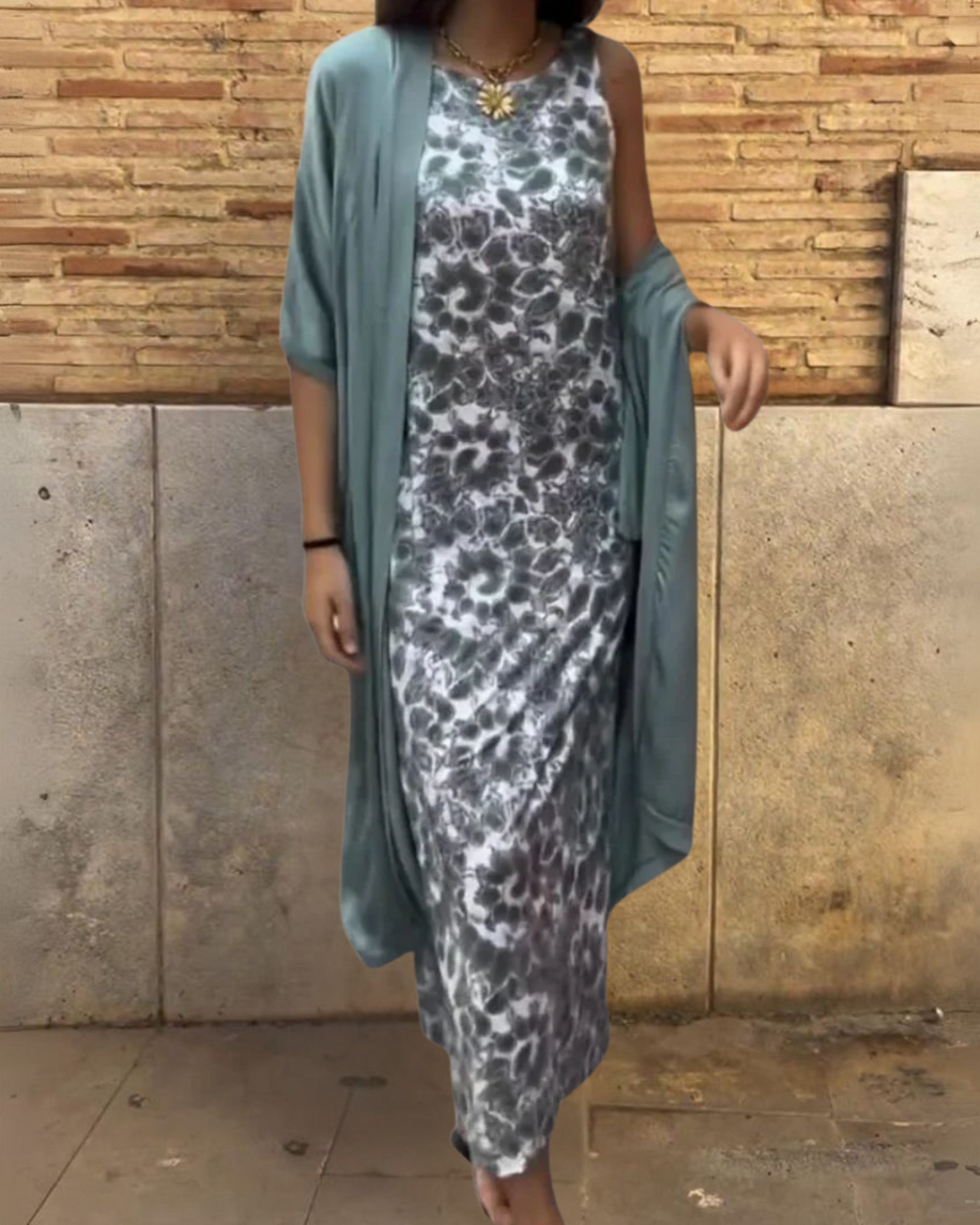 Viviana | Elegant Two Piece Set