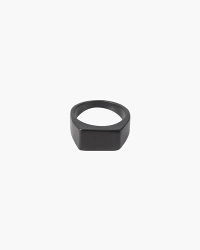 Avery Bold Signet Ring