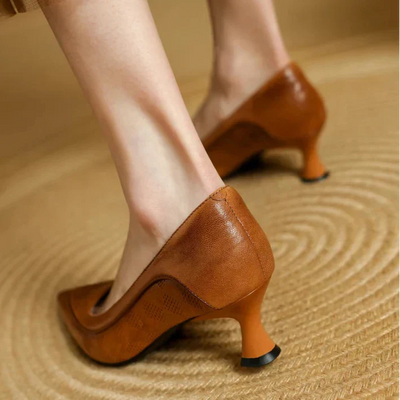 Siona - Classic Mid-Heel Pump