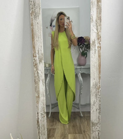 Flavia - Chic Sleeveless Set