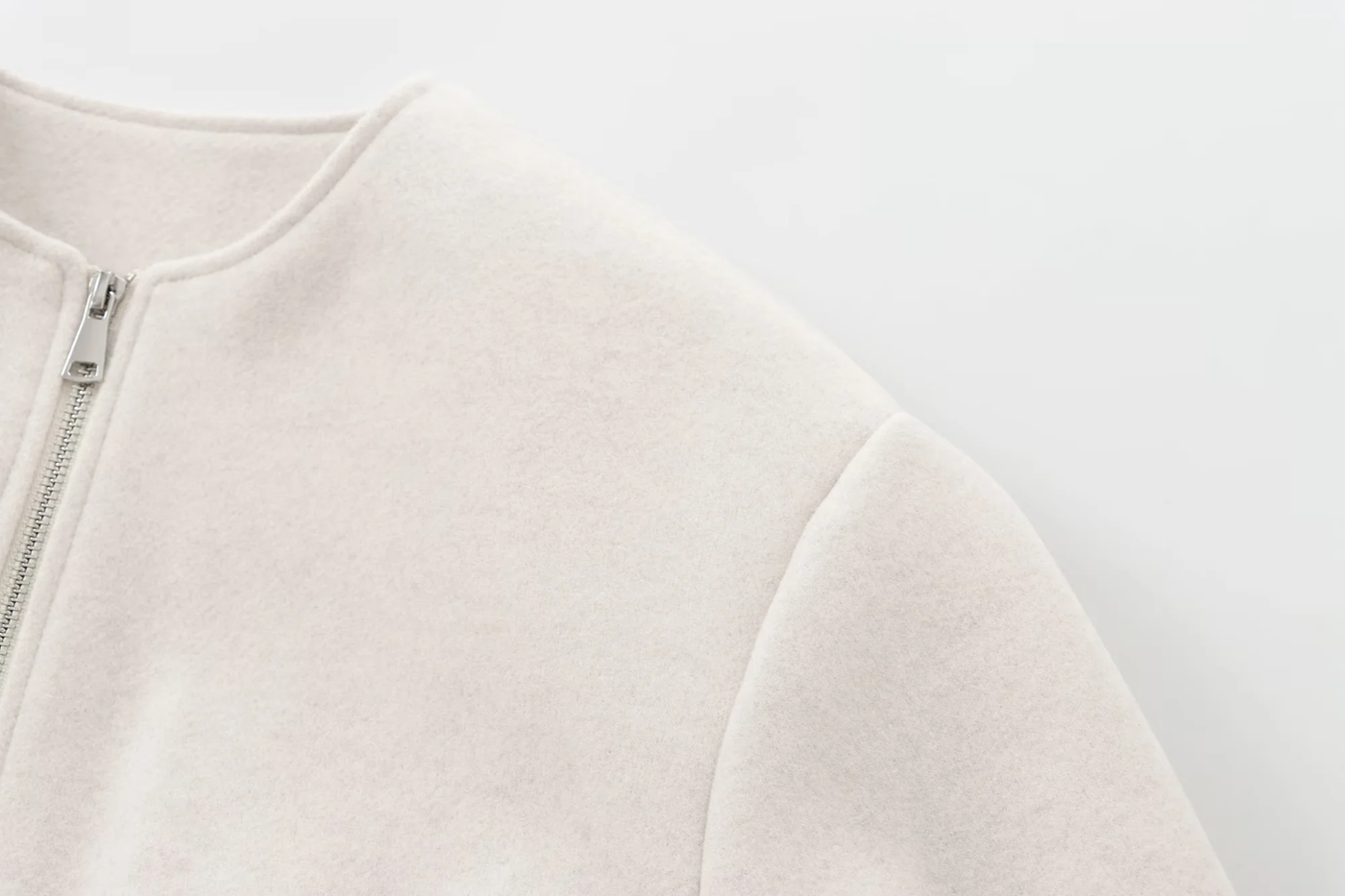Grace Luxe Bomber – Effortless Allure