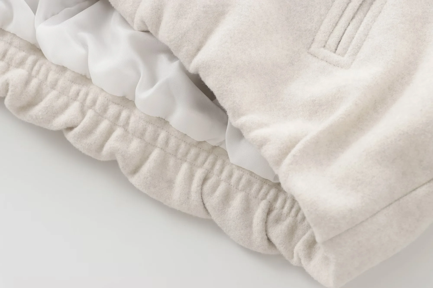 Grace Luxe Bomber – Effortless Allure