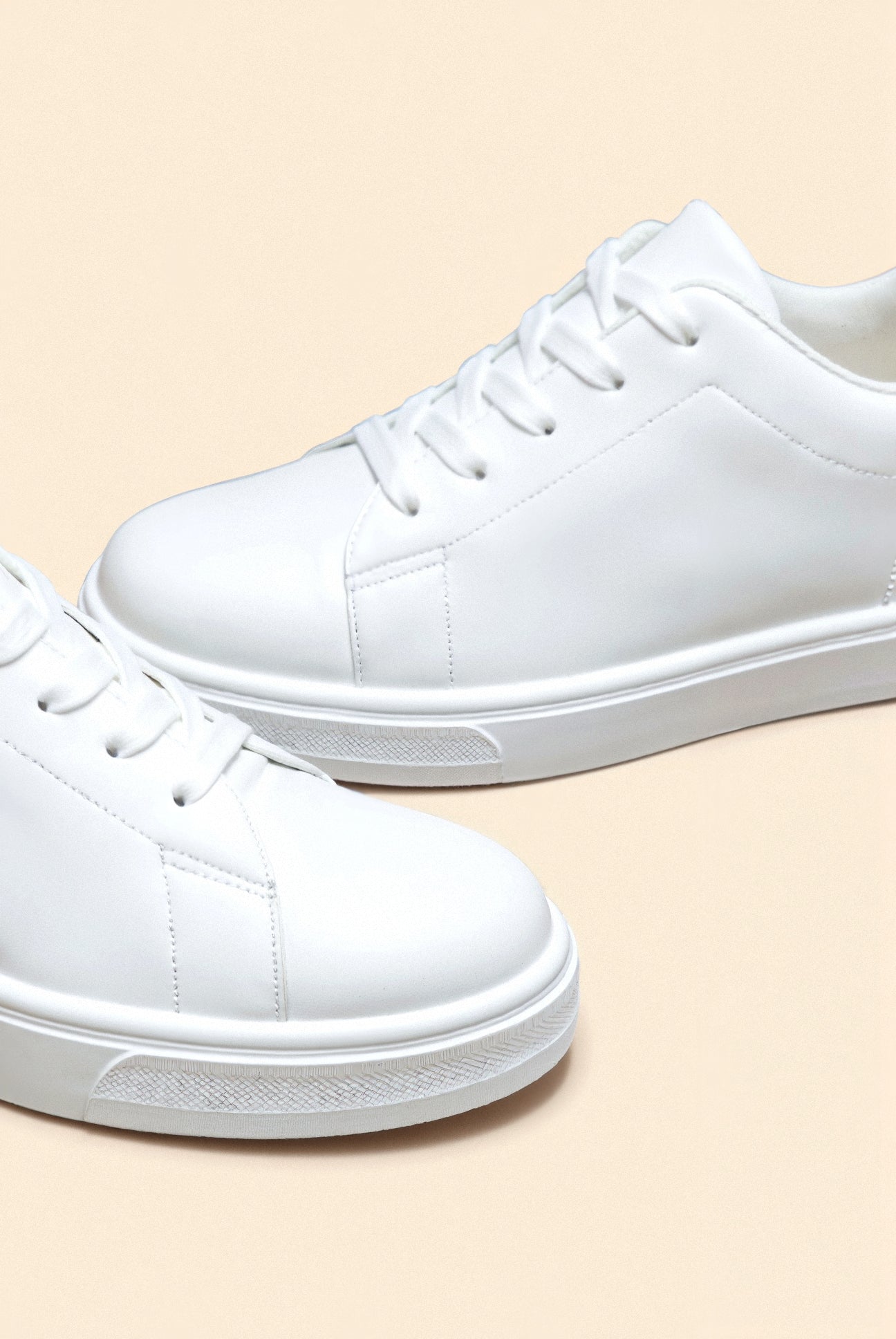 Luca Classic Sneaker