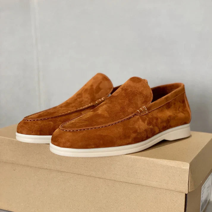Chique suede loafers