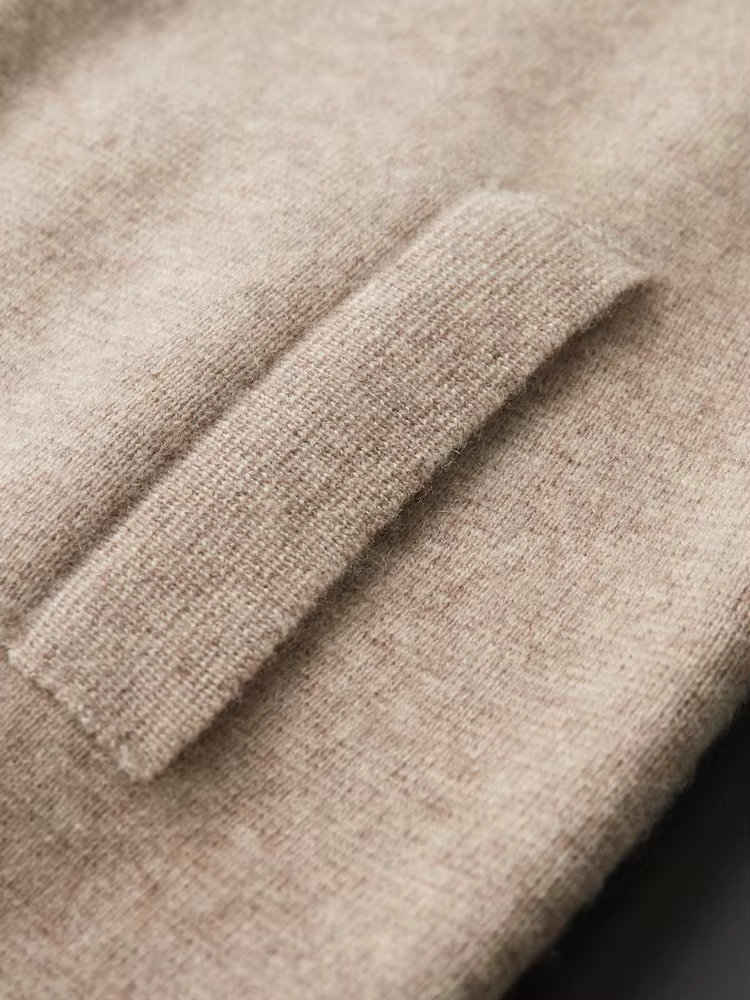 Luca Elegant Cardigan