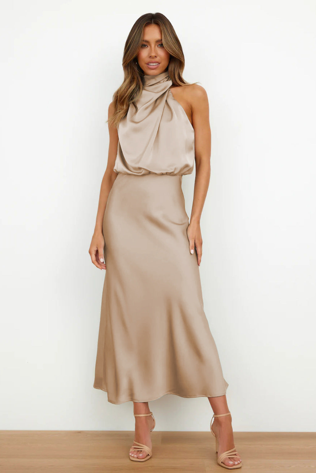Isla Elegant Dress – Timeless Grace