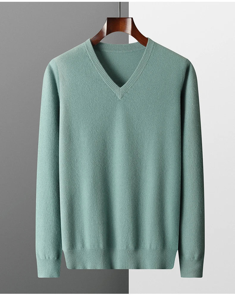 Wollpullover mit V-Ausschnitt