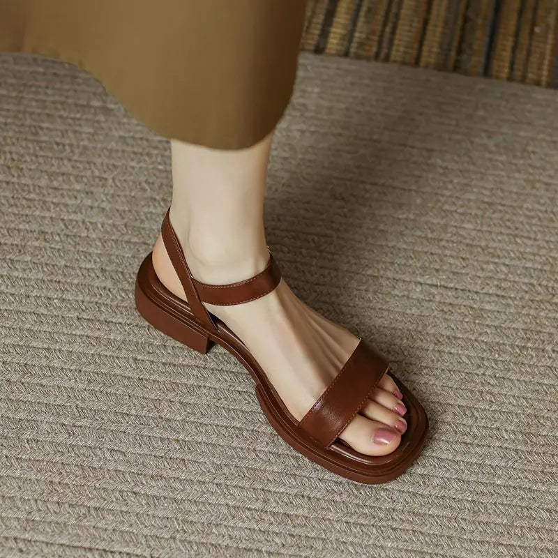 Alexa - Elegant sandals