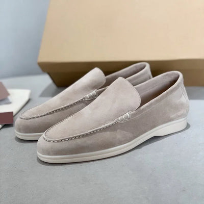 Chique suede loafers