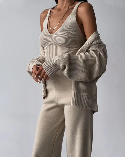 Amandine - Elegant knitted set