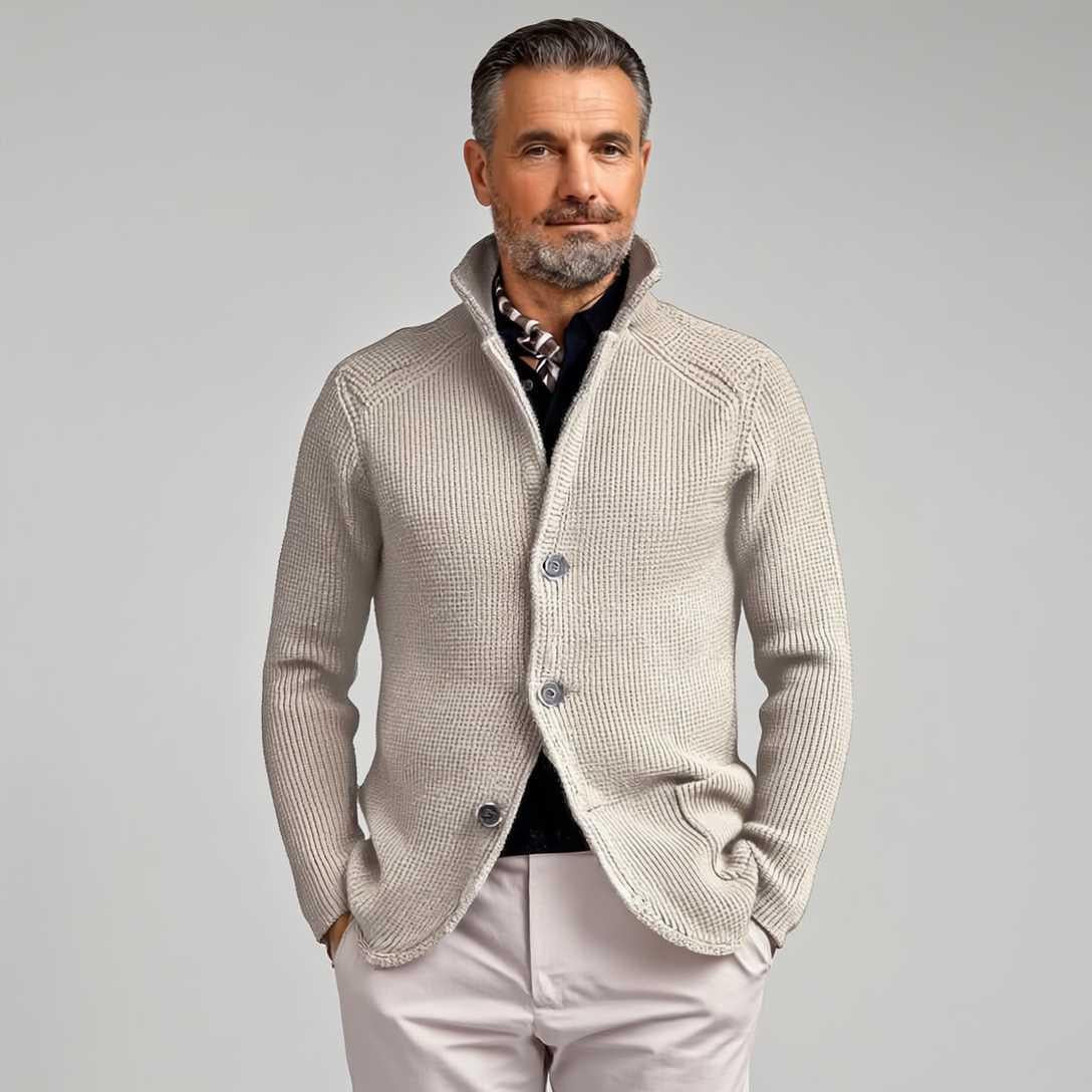 Oliver Elegant Cardigan – Timeless Grace