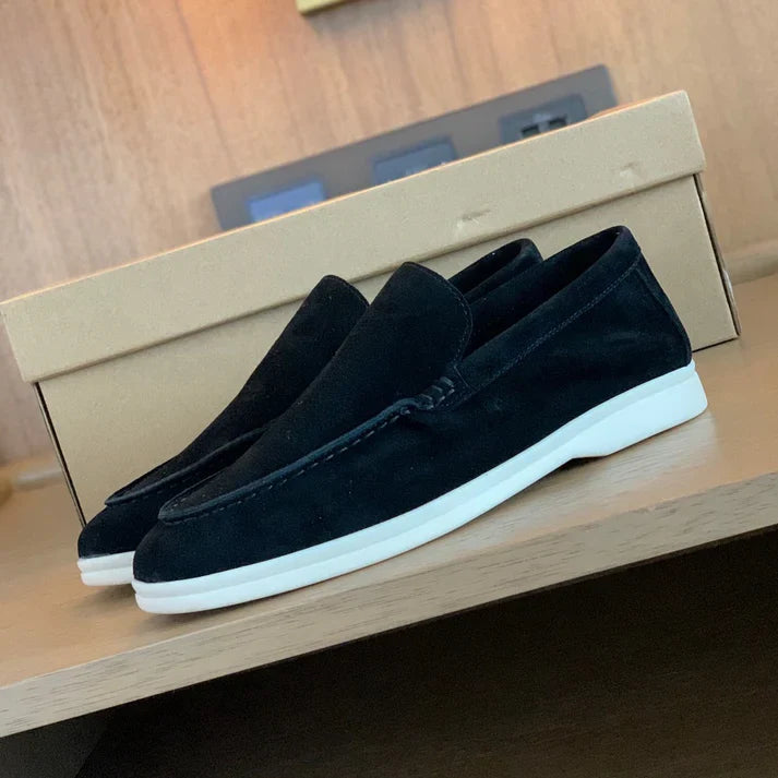 Chique suede loafers