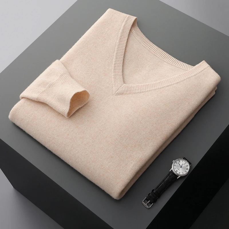 Wollpullover mit V-Ausschnitt